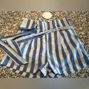 Linen style paper bag waist stripe shorts size small